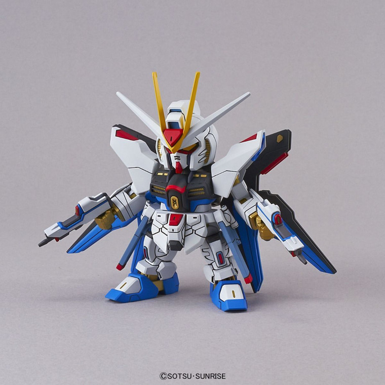 Bandai - 006 Strike Freedom Gundam "Gundam SEED Destiny", Bandai - 2313177