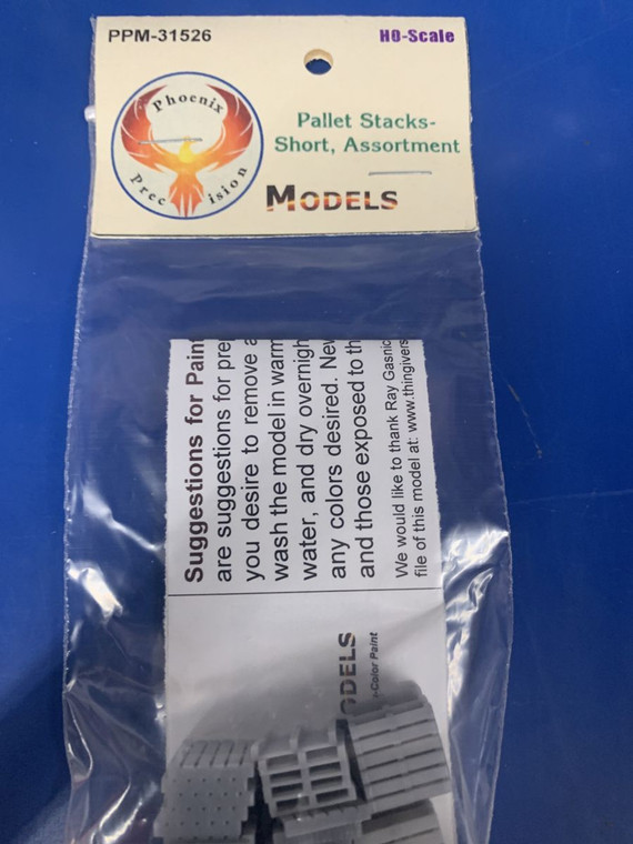 Phoenix Precision Model - HO Pallet Stacks-Shorties, Undec 6pc - 31526