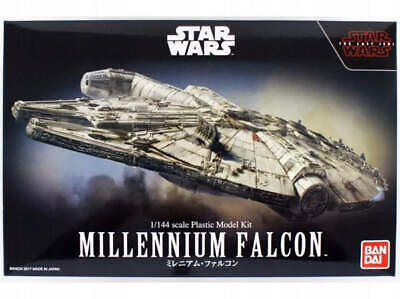 Bandai Star Wars - Millennium Falcon The Last Jedi 1:144 - 2392987
