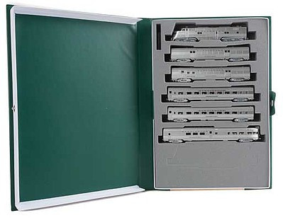 Kato - N Silver Streak Zepher Set Cbq w/lights - 1060901