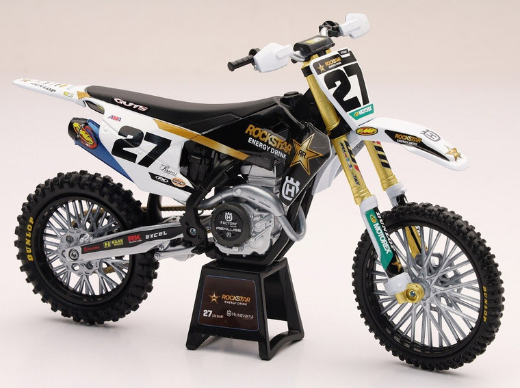 New-ray - 1:12 Scale Rockstar Husqvarna Team Fc450 Malcolm Stewart #27 - 58403