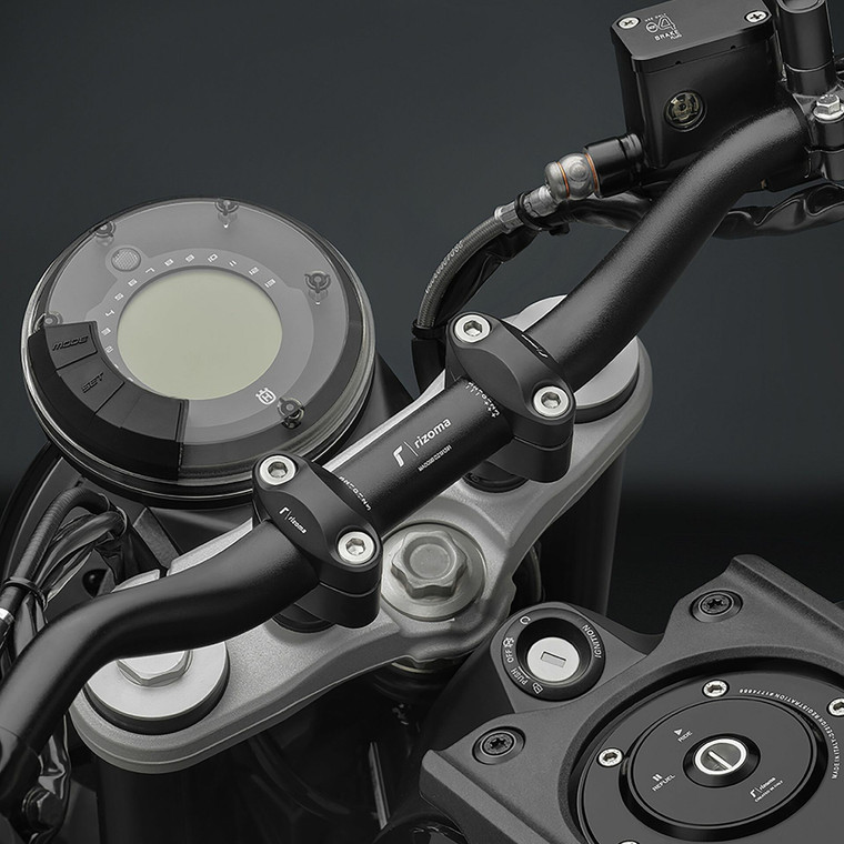 Rizoma - Handlebar Tapered Black Dia 22-29mm/h 55mm/w 740mm - MA009B Rizoma - Handlebar Tapered Black Dia 22-29mm/h 55mm/w 740mm - MA009B