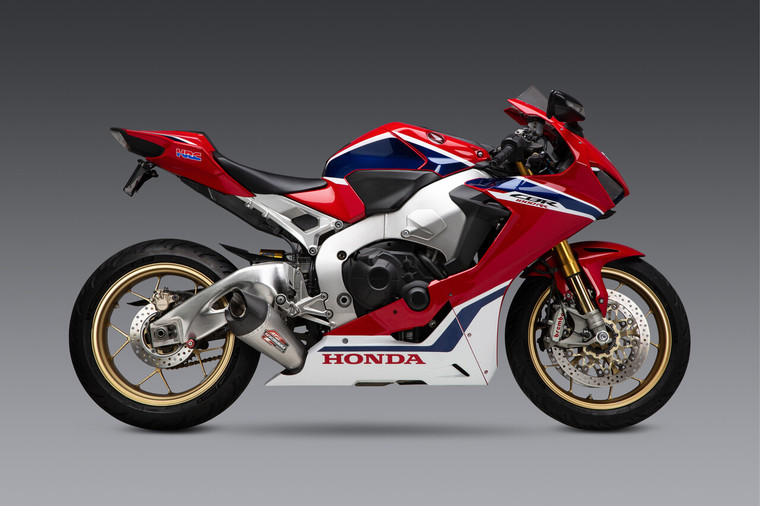 Yoshimura - Exhaust Street At2 Slip-on Ss-ss-cf - 12202BP521 Yoshimura - Exhaust Street At2 Slip-on Ss-ss-cf - 12202BP521