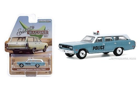 Greenlight 1:64 Estate Wagons Series 5 1970 Plymouth Belvedere Emergency Wagon (blue/white Top)- Diecast