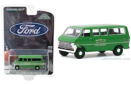 Greenlight 1:64 Hobby Exclusive 1970 Ford Club Wagon Board Of Education Green- Diecast