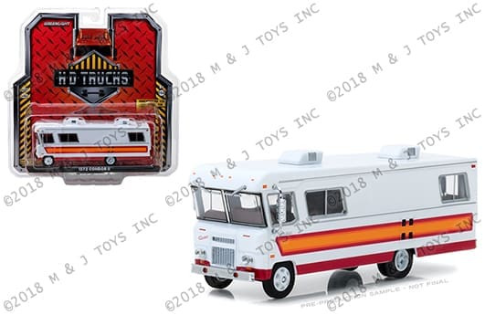 Greenlight 1:64 Hd Trucks Series 13 1972 Condor Ii Rv (white With Orange, Red And Maroon Stripes)- Diecast