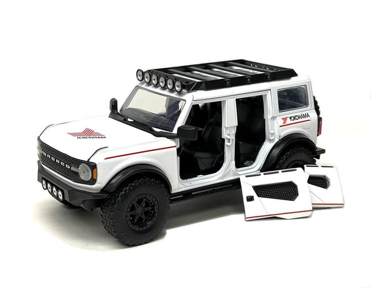 Jada 1:24 1985 2021 Ford Bronco Custom Yokohama White Just Trucks Mijo Exclusives Limited Edition- Diecast Jada 1:24 1985 2021 Ford Bronco Custom Yokohama White Just Trucks Mijo Exclusives Limited Edition- Diecast