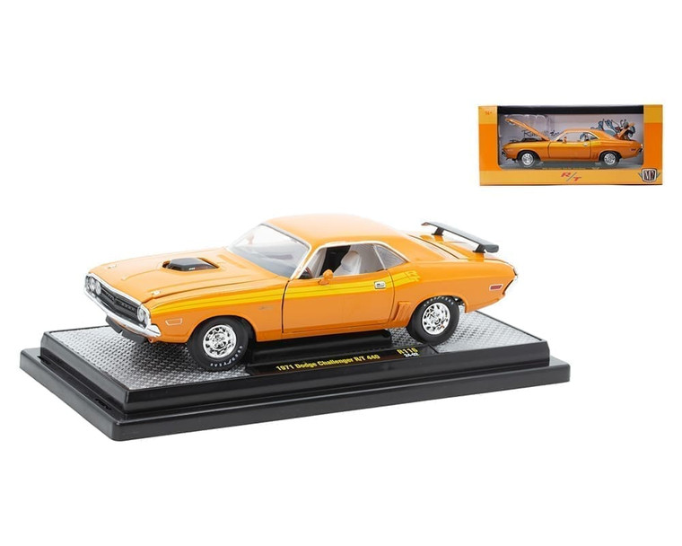 M2 Machines 1:24 1971 Dodge Challenger R/t 440 Orange- Diecast