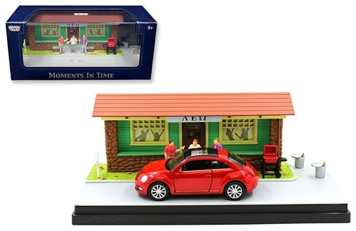 Motor Max 1:43 Diorama Frat House No Car- Diecast