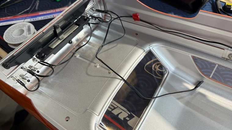 Scale Reflex - 3mm Lights White (12 LED) 6 Red, 4 White, 2 Amber - 700408