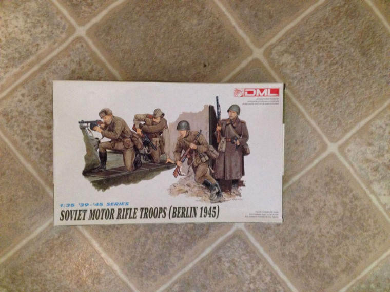 DML Military Kits - Soviet Motor Rifle Troops 1:35 - 6019