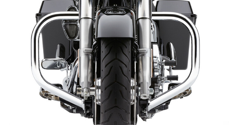 Cobra - Fatty Freeway Bars 1.5" Chrome Flh/flt 97-08 - 601-2202