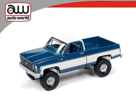 Auto World 1:64 Premium - 1978 Chevrolet K10 Silverado (blue/white) - Diecast