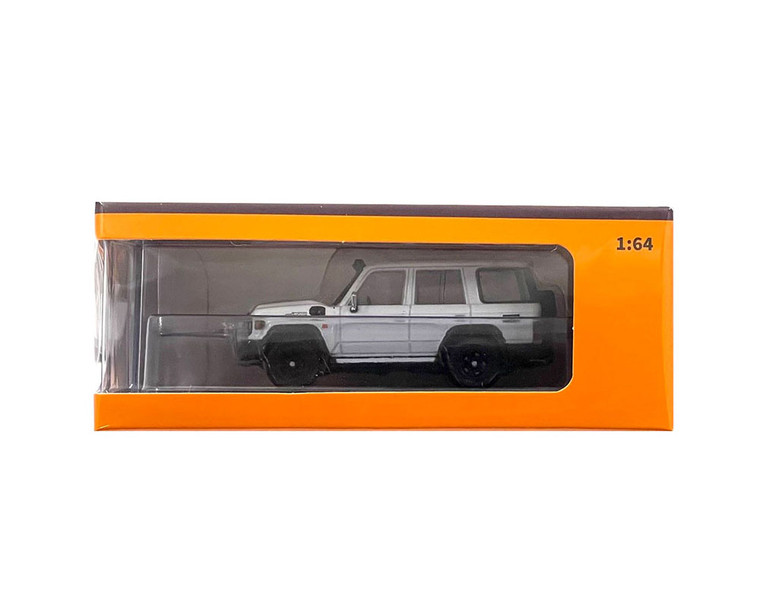 Gcd 1:64 Toyota Land Cruiser (j76) 2023 Lhd - White - Diecast