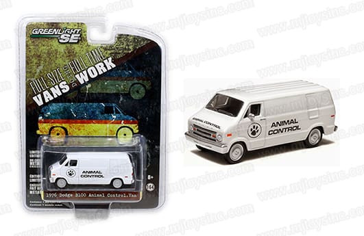 Greenlight 1:64 Hobby Exclusive 1676 Dodge B100 Animal Control Van - Diecast