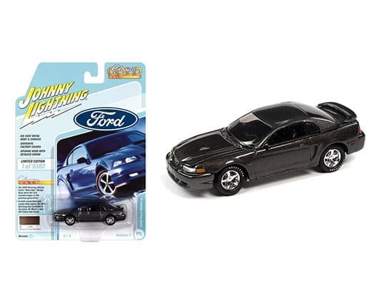 Johnny Lightning 1:64 2013 Ford Mustang - Gold Collection - Diecast