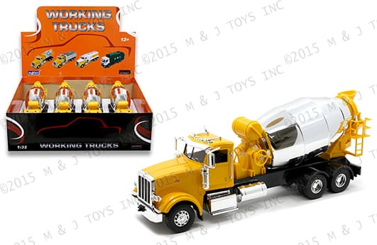Joy City 1:32 Display Working Trucks - Peterbilt Model 367 Cement Mixer Truck - Diecast