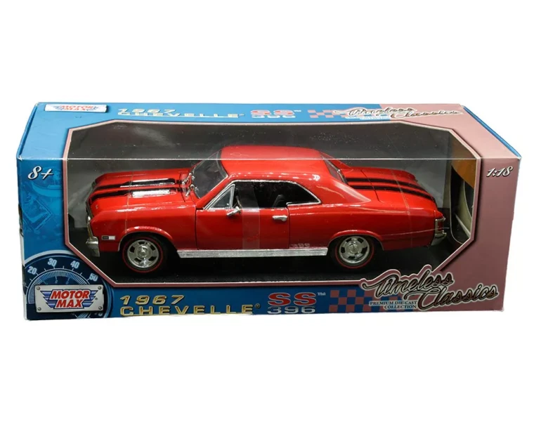 Motormax 1:18 1967 Chevrolet Chevelle Ss 396 (red With Black Stripes) - Timeless Classics - Diecast