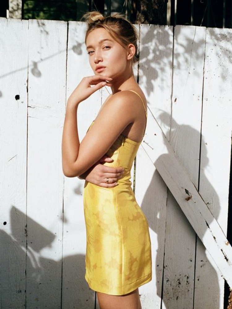 realisation par yellow dress