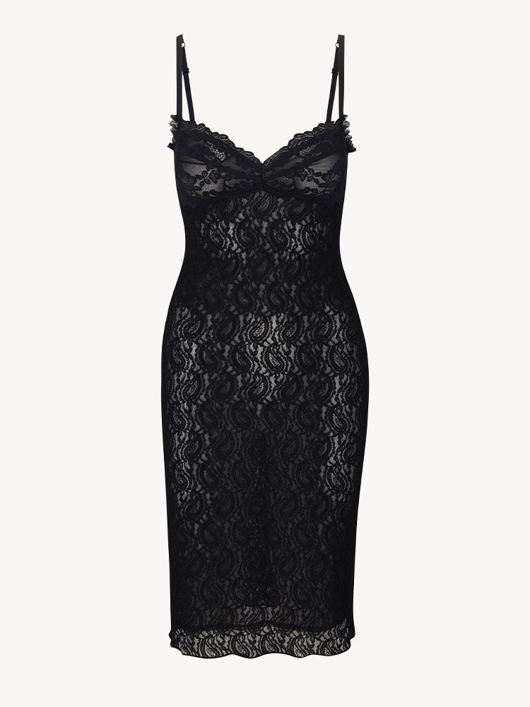 The Gisele Noir | Stretch Lace Black Midi Dress | Réalisation Par