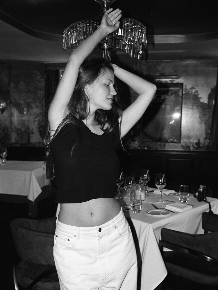 The Samantha - Black The Samantha - Black