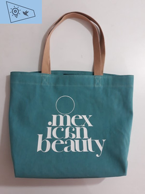 Grean denim bag Mariana Mosqueda with "Mexican beauty" stamped on it. Grean denim bag Mariana Mosqueda with "Mexican beauty" stamped on it.