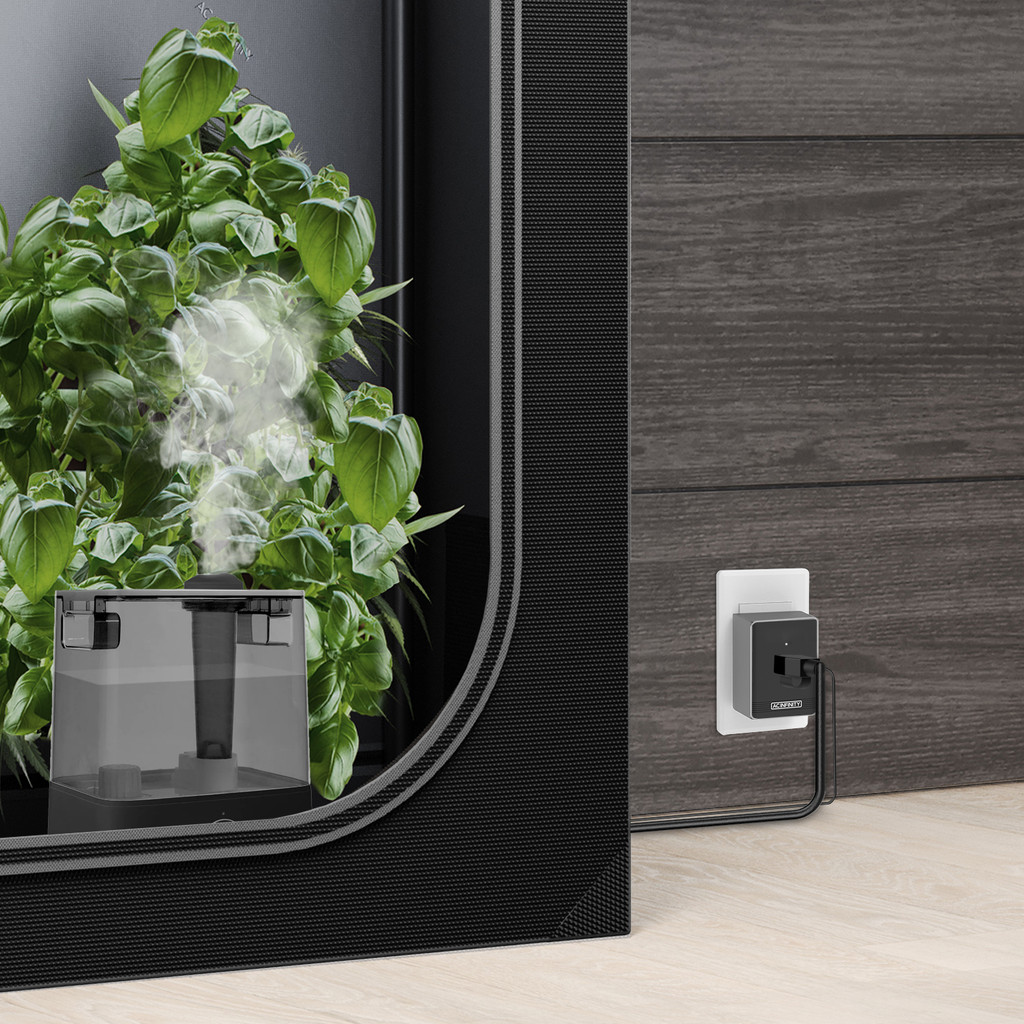 Socket Adapter to Connect UIS Smart Controllers to Outlet Devices