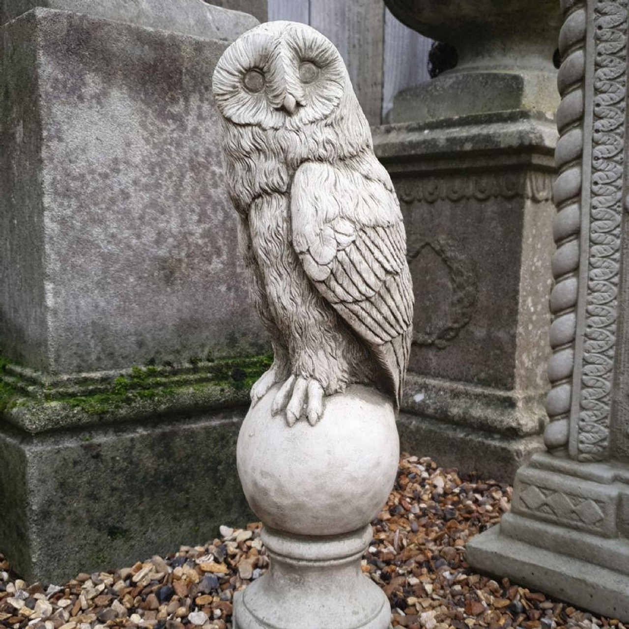 Stone Cast 'Barn Owl B' Ornament 