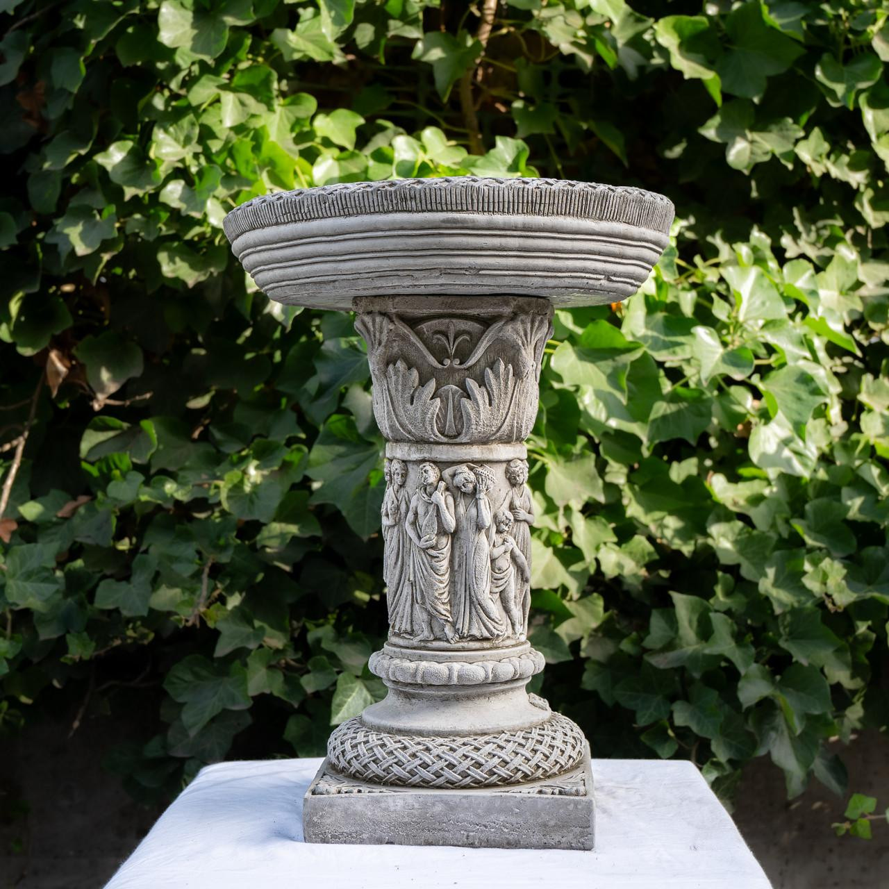 Patrician Bird Bath Elegant Stone cast Bird Bath Birdfeeder 
