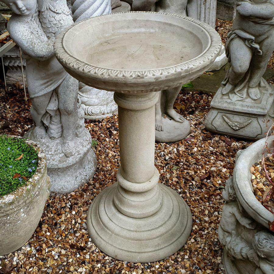 Adorable  Stonecast  Regency Birdbath 