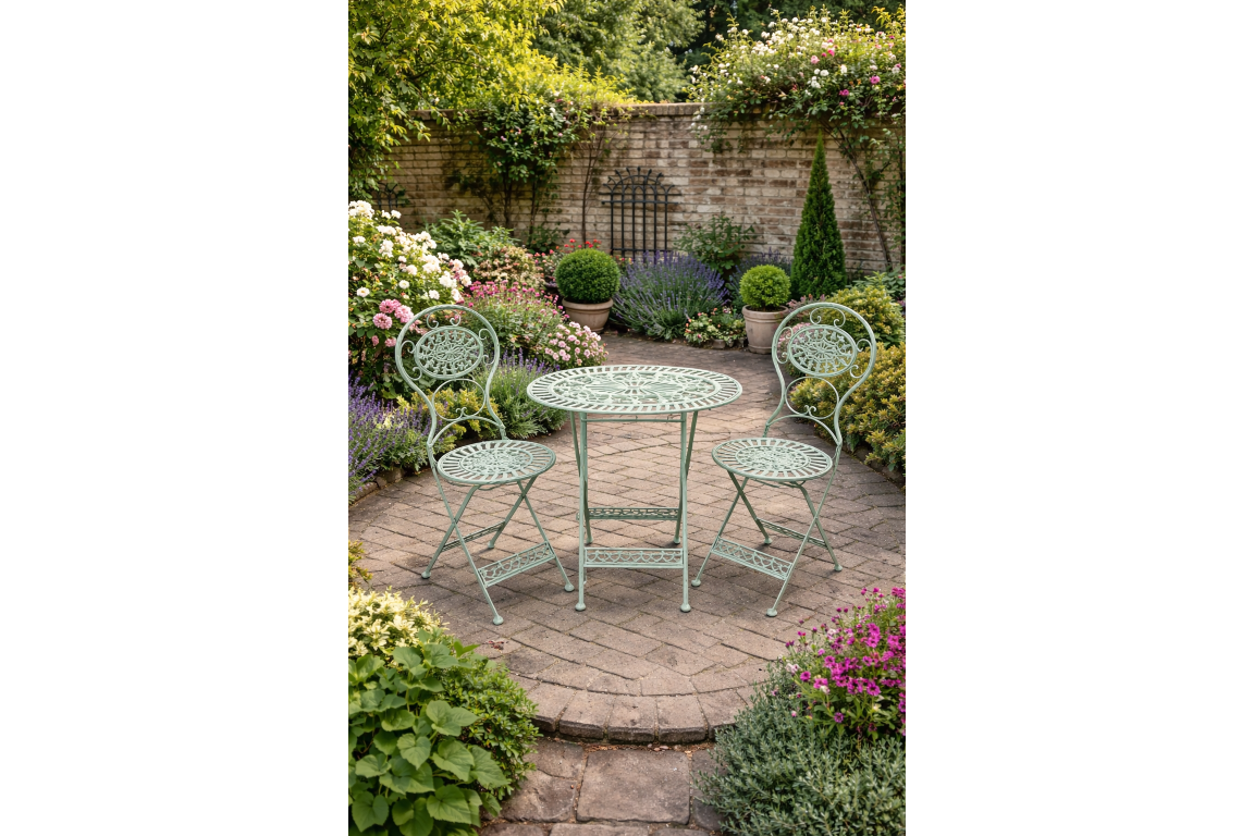 Vintage‑Style Green Bistro Set – Elegant Outdoor Seating for Patio or Garden