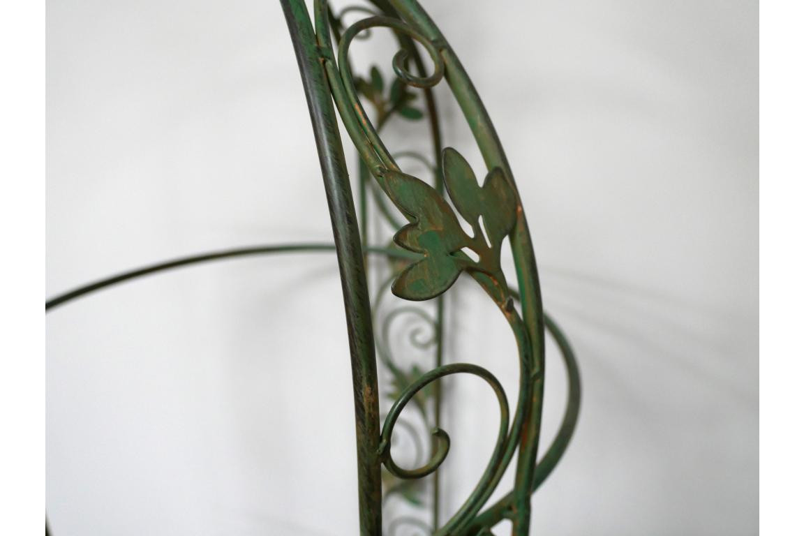 Set of 5 Garden Obelisks – Decorative Metal Plant Supports 
