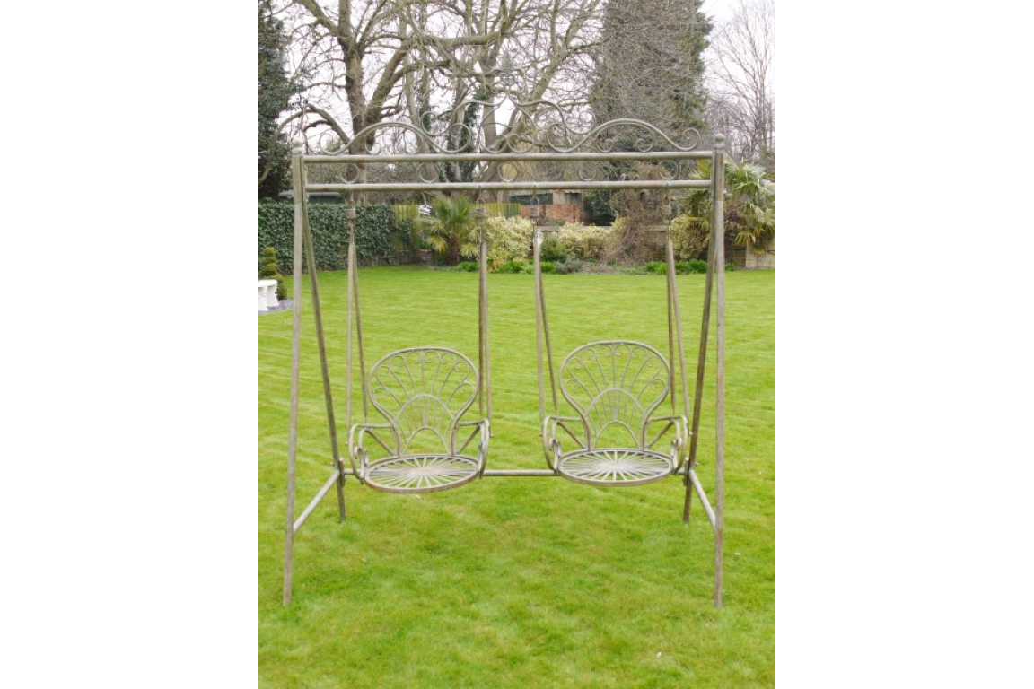 Ornate Metal Garden Swing – Decorative Two‑Seat Outdoor Swing