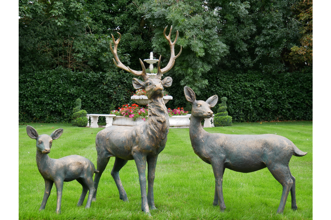 Outdoor Woodland Stag Christmas Sculpture