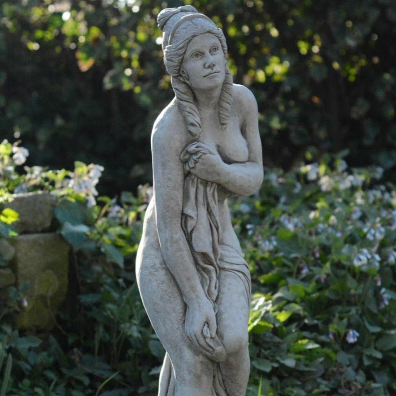 Bathing Lady Classic Stone Cast Woman Statue