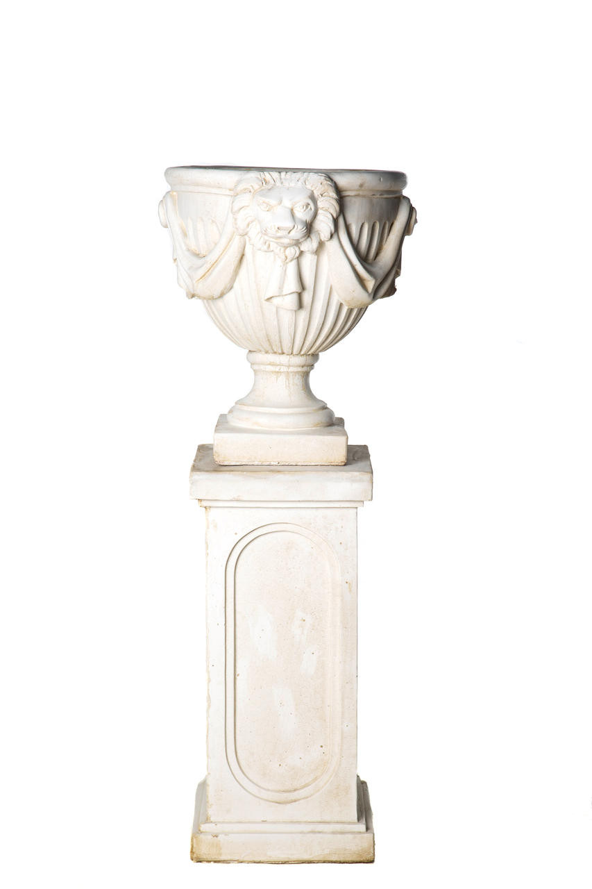 White Stone Royal Garden Urn with Plinth