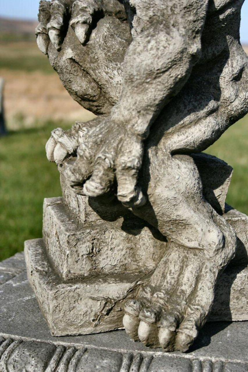 Stone Cast Guardian Gargoyle Statue