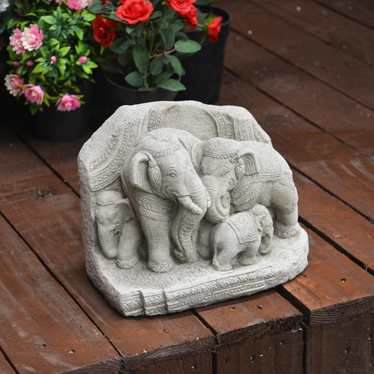 Stunning Elephant Family Garden Ornament