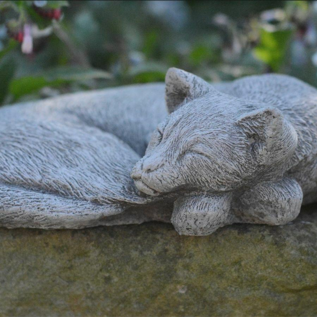 Stone Cast Sleeping Cat Ornament