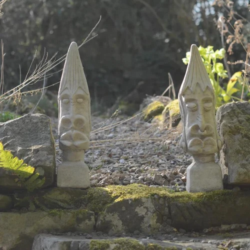 Combo 2 Medium Moai Island Head Statues - Value Set