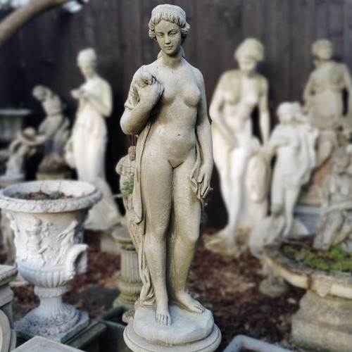 Classical Lady And Dove Garden Statue Classical Lady And Dove Garden Statue