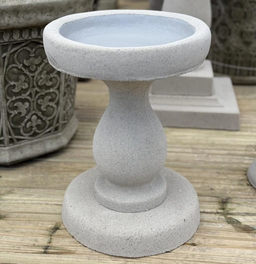 Short Minimalistic Sandstone Bird Bath with Round Base