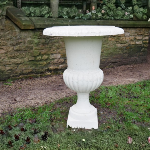  Off White Classic Urn for Garden