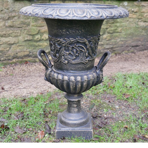 Cast Iron Bronze Classic Urn 