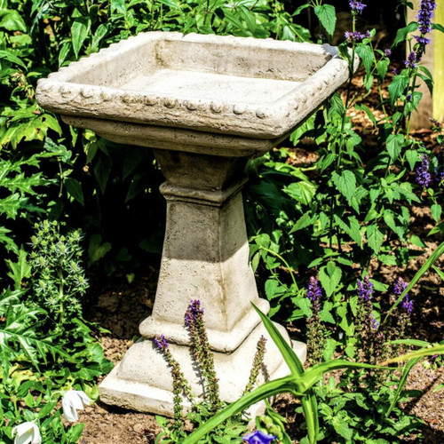 Minimalistic Castle Design Stone Bird Bath Minimalistic Castle Design Stone Bird Bath