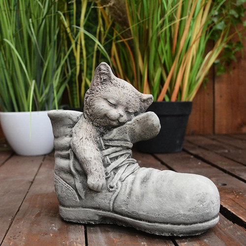 Cat in Shoe Stone Garden Ornament Cat in Shoe Stone Garden Ornament