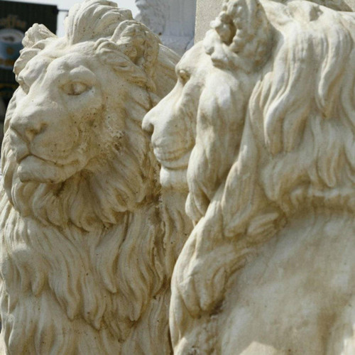 Pair of Giant Stone Cast Lion statues on Plinths 6 ft high, 1600 kg set! Pair of Giant Stone Cast Lion statues on Plinths 6 ft high, 1600 kg set!