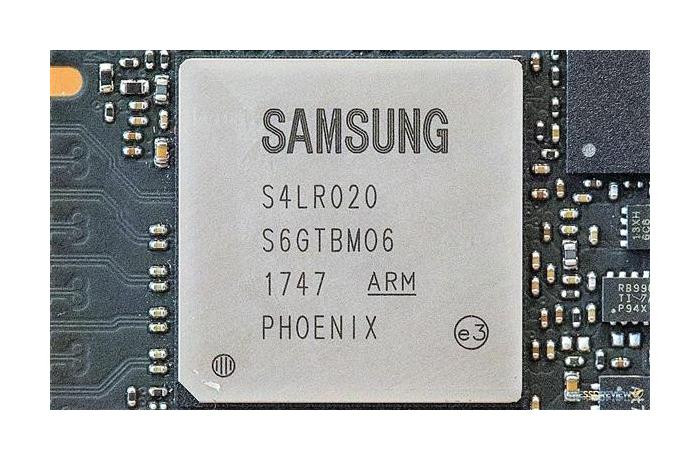 Samsung S4LR020 512GB PCI Express NVMe M.2 2280 SSD