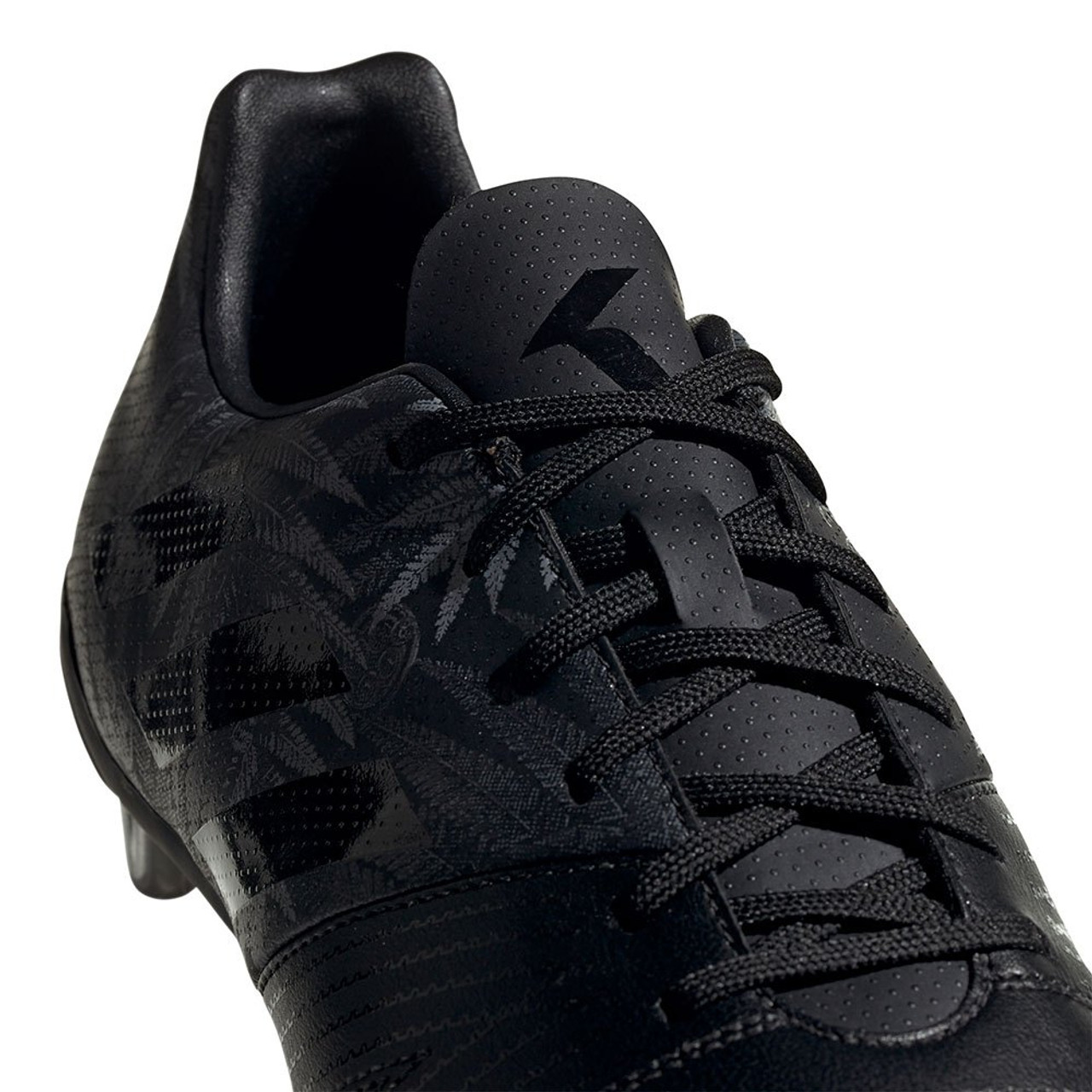 adidas kakari all black