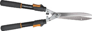 Fiskars- Telescoping Hedge Shears- 10" Blade